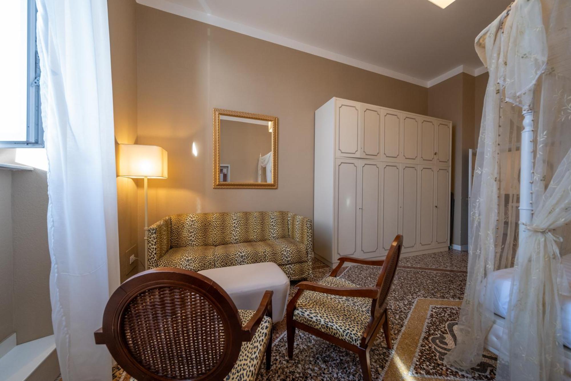 Lungarno Buozzi 7 Apartments Pisa Eksteriør bilde