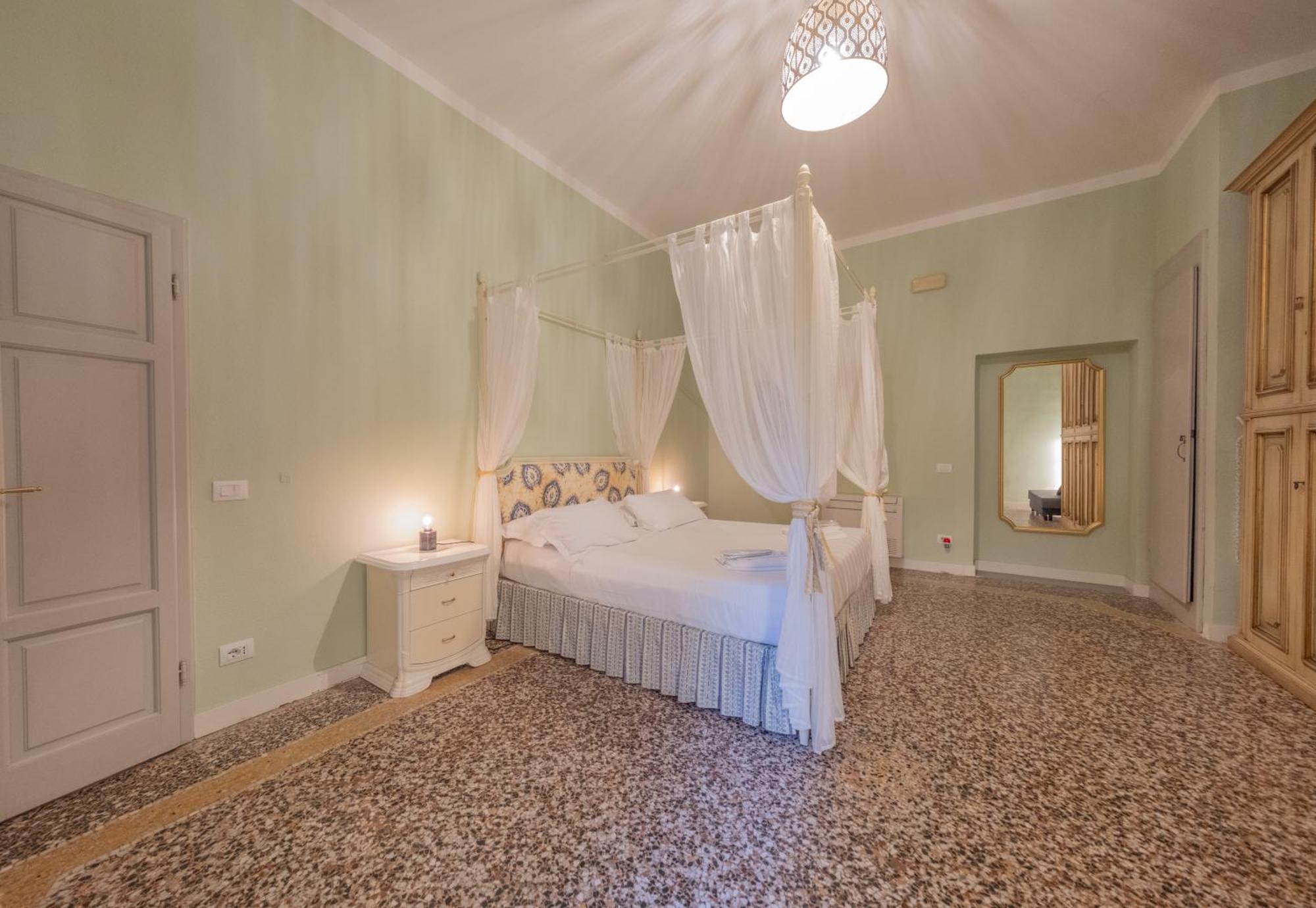 Lungarno Buozzi 7 Apartments Pisa Eksteriør bilde