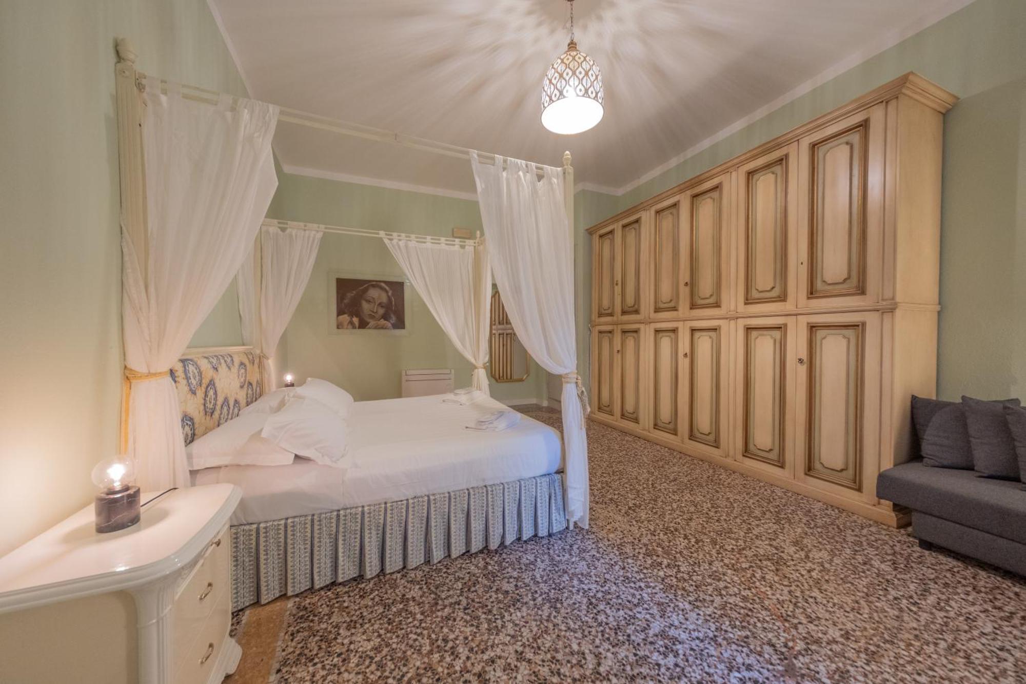 Lungarno Buozzi 7 Apartments Pisa Eksteriør bilde
